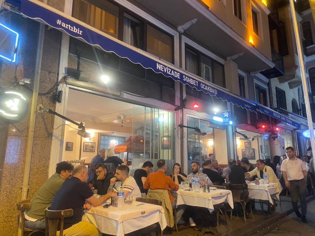 B&B Suite Taksim Istanboel Buitenkant foto