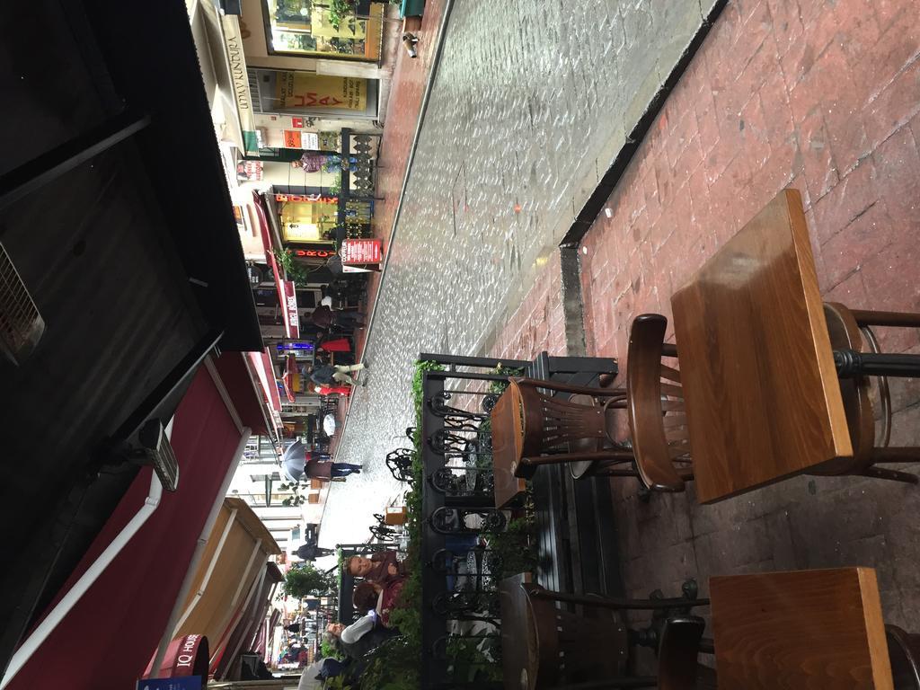 B&B Suite Taksim Istanboel Buitenkant foto
